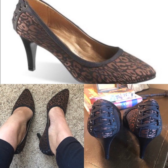 Soft Style by Hush Puppies Shoes - 🔥EUC🔥 Animal Print Corset Back Pumps